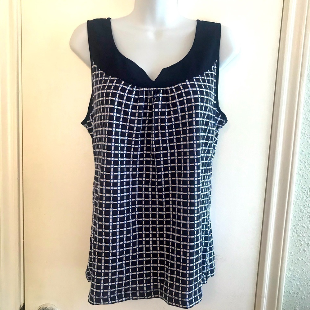 Nautica Women’s Navy & White Top